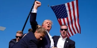 Trump: Tekinsiz, Gerçekçi, Karizmatik Şovmen